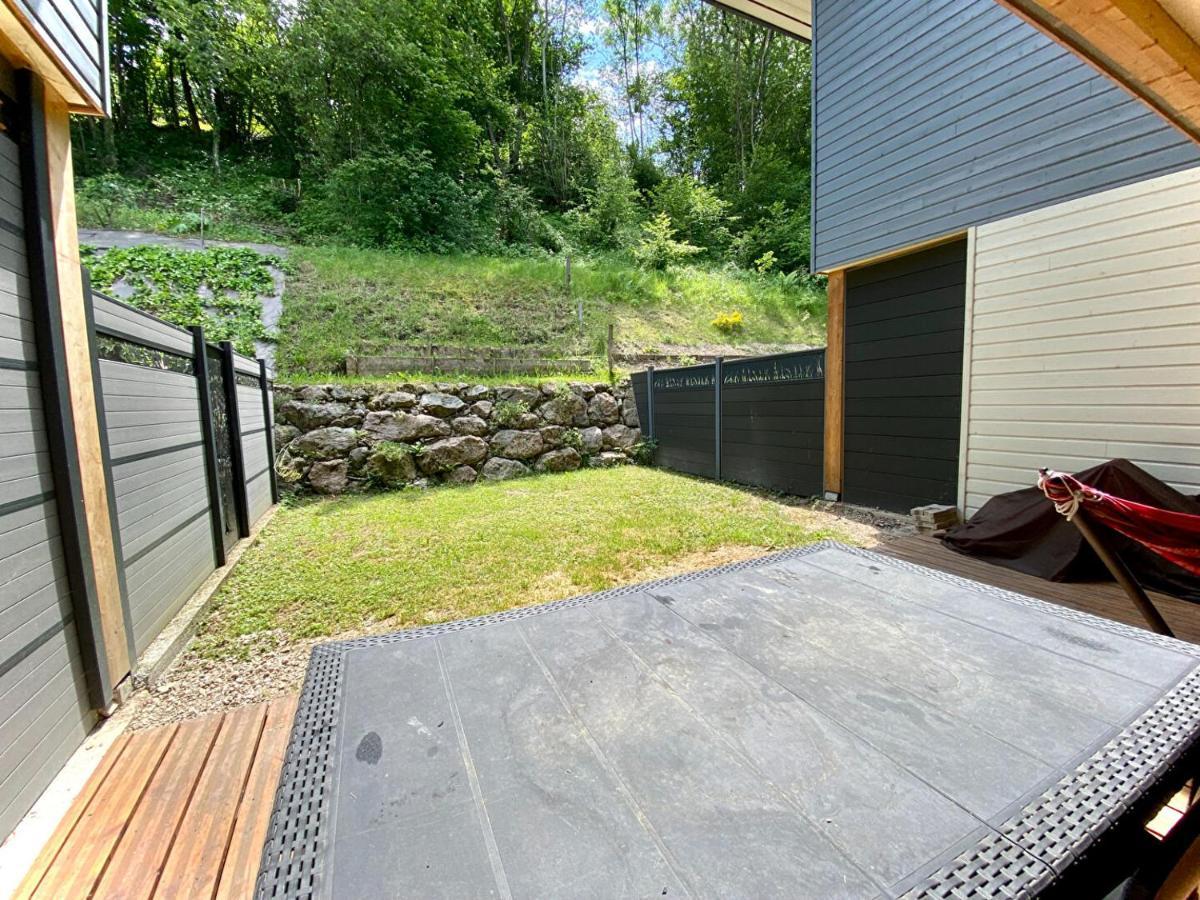 Apartamento Chambre privée à 10mn du lac et stations de ski Publier Exterior foto