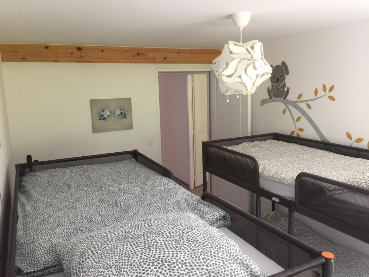 Apartamento Chambre privée à 10mn du lac et stations de ski Publier Exterior foto